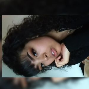 Meet your Posher, Ariana